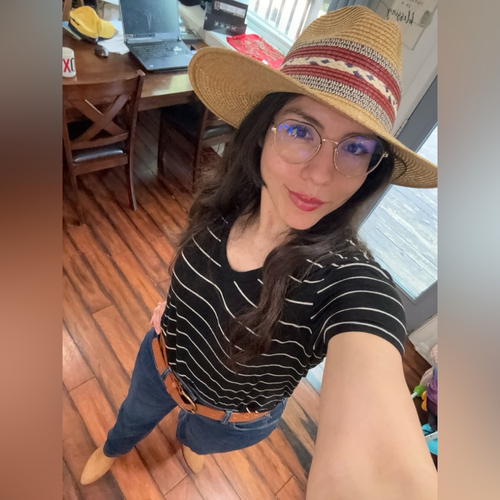 Stylish Tan and Red Women's Straw Hat - Picture 4 of 9